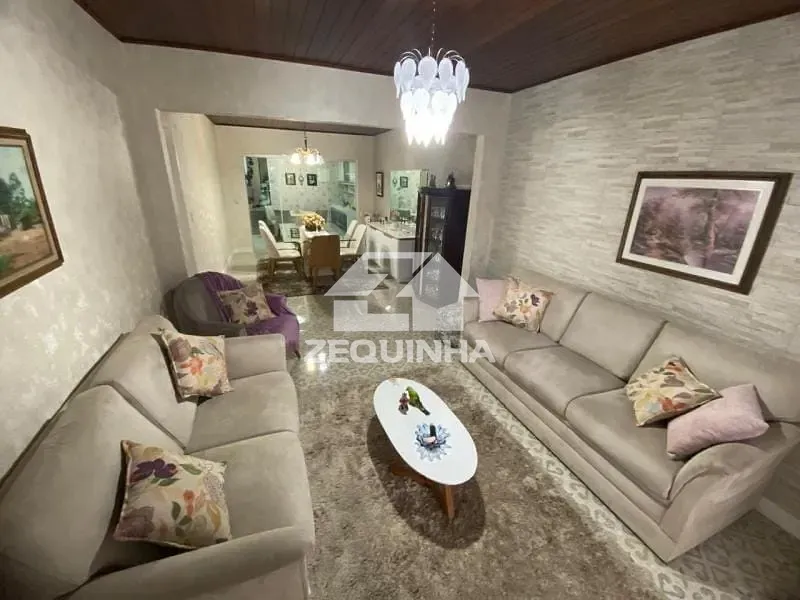 Casa, 3 quartos, 224 m² - Foto 6