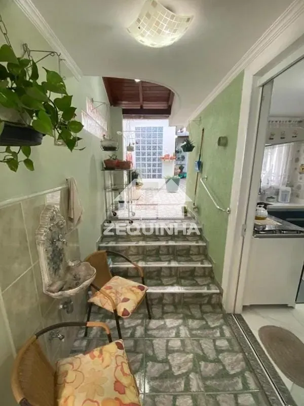 Casa, 3 quartos, 224 m² - Foto 3