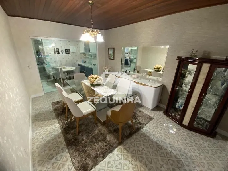 Casa, 3 quartos, 224 m² - Foto 7
