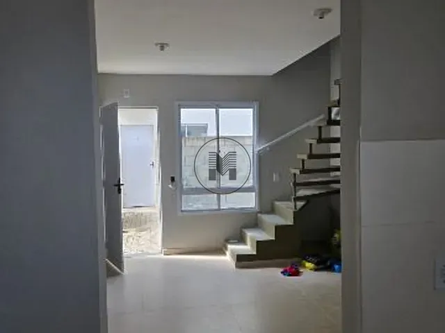 Casa com 90m² 2 quartos e 2 banheiros, para alugar, no bairro Jardim Santa Luzia em Guaratinguetá