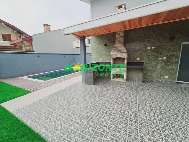 Casa com 264m² 3 quartos e 5 banheiros, à venda, no bairro Urbanova em São José dos Campos