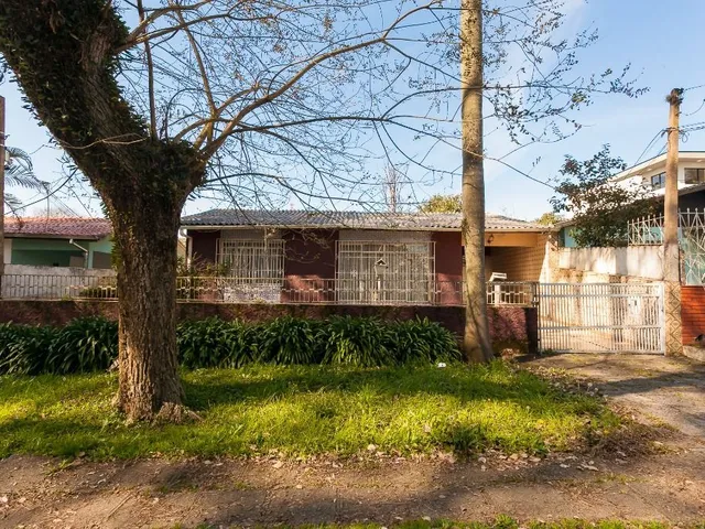 Casa com 396m² 5 quartos e 1 banheiro, à venda, no bairro Guabirotuba em Curitiba