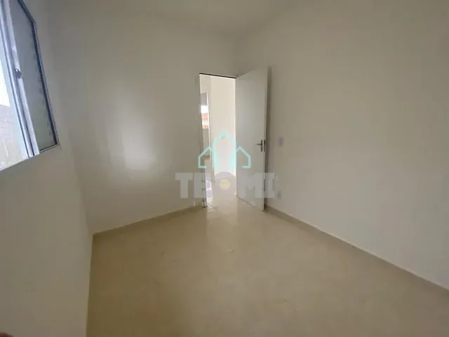 Casa 2 quartos e 1 banheiro, à venda, no bairro São Gonçalo em Taubaté