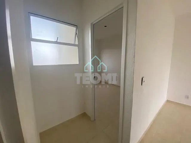 Casa 2 quartos e 1 banheiro, à venda, no bairro São Gonçalo em Taubaté
