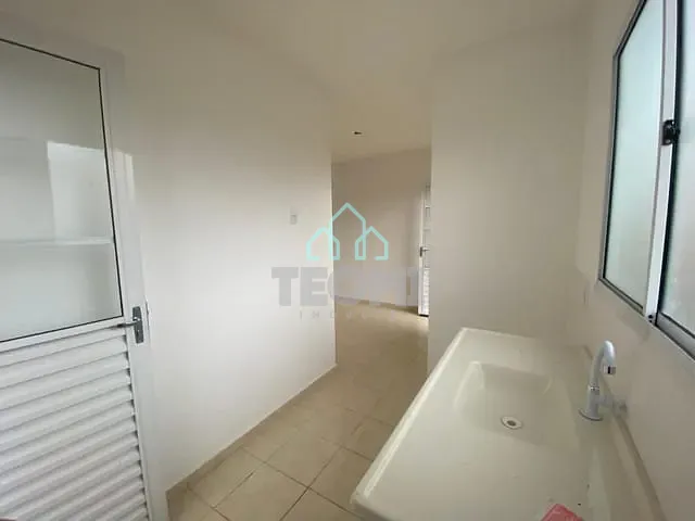 Casa 2 quartos e 1 banheiro, à venda, no bairro São Gonçalo em Taubaté