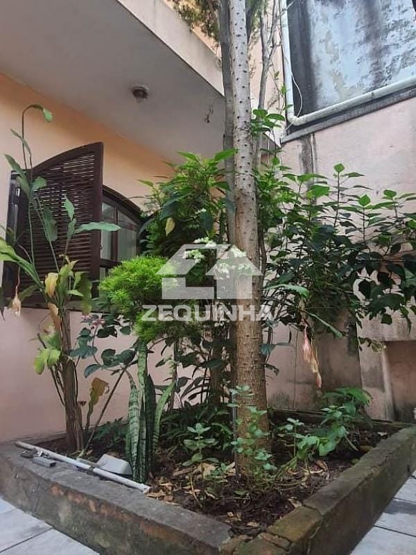 Casa, 1 quarto, 140 m² - Foto 2