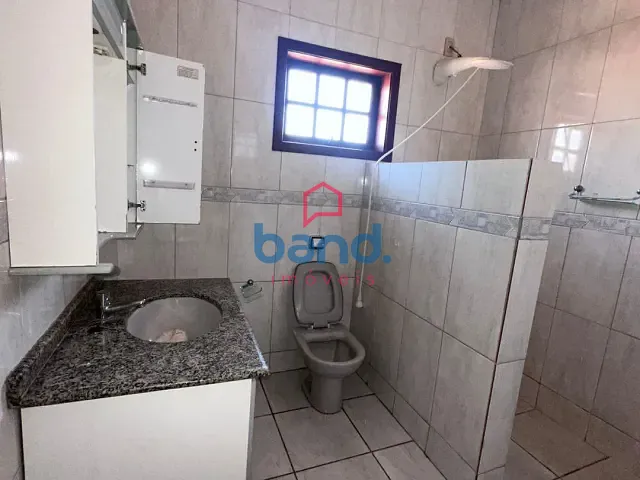 Casa 4 quartos e 3 banheiros, para alugar, no bairro Centro em Porto Feliz