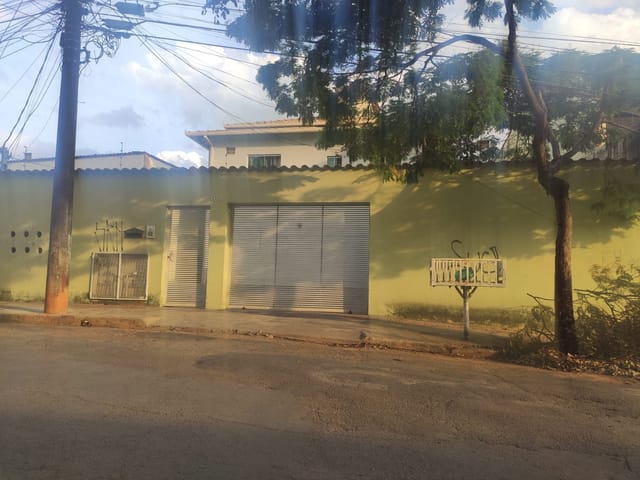 Foto do Casa - Casa Geminada 2 Quartos, 2 Banheiros, 1 Vaga, Bairro Céu Azul, Belo Horizonte. | Deltalar Imóveis