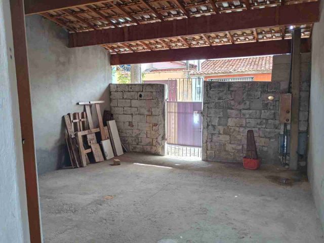 Casa com 125m² 2 quartos e 1 banheiro, à venda, no bairro Loteamento Residencial Carangola em Pindamonhangaba