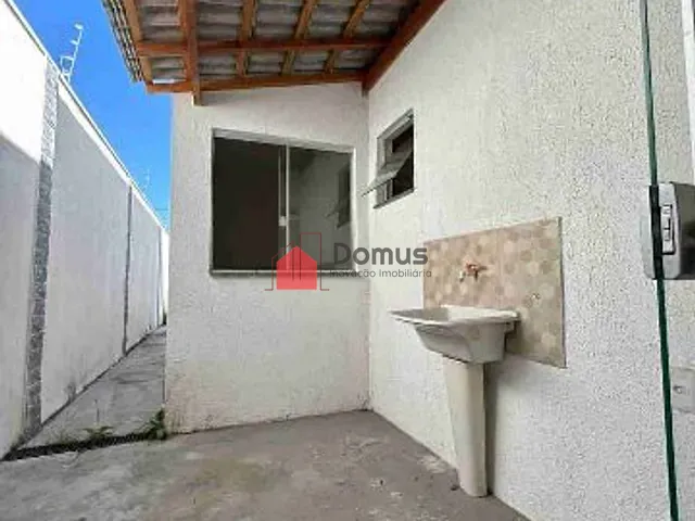 Casa com 125m² 2 quartos e 1 banheiro, à venda, no bairro Loteamento Residencial Carangola em Pindamonhangaba