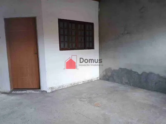Casa com 125m² 2 quartos e 1 banheiro, à venda, no bairro Loteamento Residencial Carangola em Pindamonhangaba