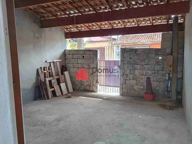 Casa com 125m² 2 quartos e 1 banheiro, à venda, no bairro Loteamento Residencial Carangola em Pindamonhangaba