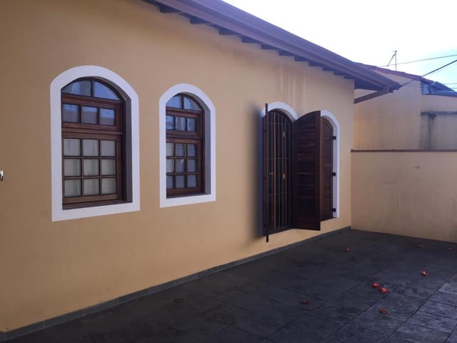 Foto do Casa - Casa com 5 dormitórios à venda, 207 m² por R$ 530.000,00 - Monte Castelo - São José dos Campos/SP | INDEPENDENCE NEGOCIOS IMOBILIARIOS LTDA