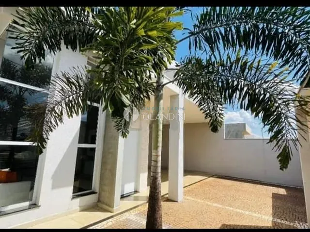 Casa com 311m² 2 quartos e 2 banheiros, à venda, no bairro Rota das Flores em Artur Nogueira