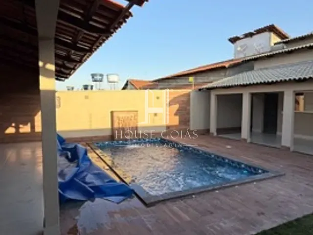 Casa com 300m² 3 quartos e 3 banheiros, à venda, no bairro Residencial Brisas da Mata em Goiânia