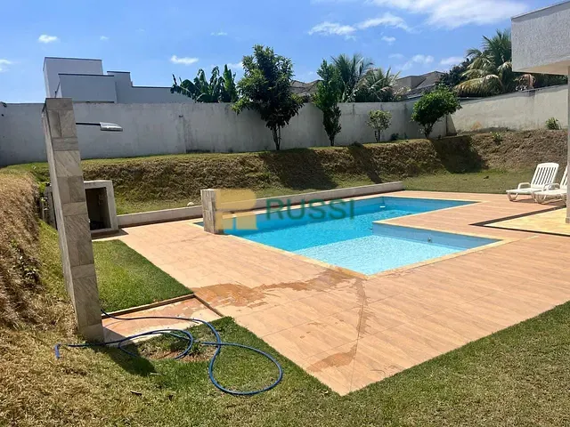 Casa com 280m² 4 quartos e 5 banheiros, à venda, no bairro Condomínio Residencial Mirante do Vale em Jacareí