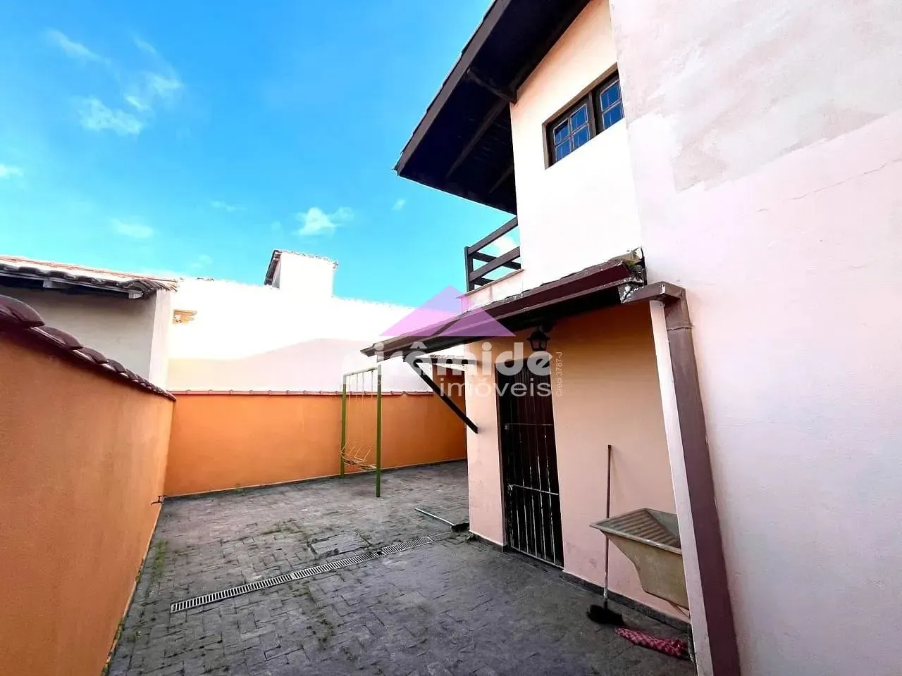 Casa, 4 quartos, 240 m² - Foto 24