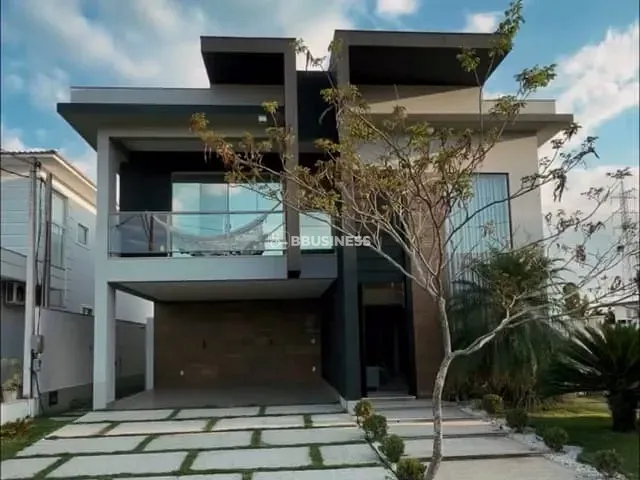 Casa 4 quartos e 4 banheiros, à venda, no bairro Parque Rodoviário em Campos dos Goytacazes