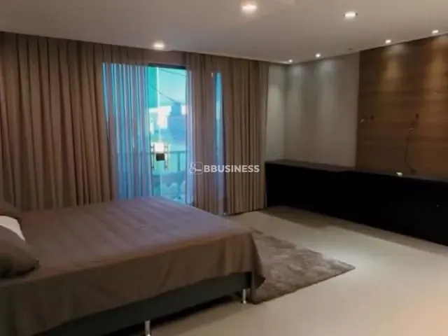 Casa 4 quartos e 4 banheiros, à venda, no bairro Parque Rodoviário em Campos dos Goytacazes