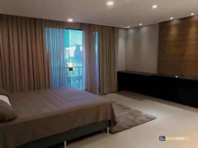 Casa 4 quartos e 4 banheiros, à venda ou para alugar, no bairro Parque Rodoviário em Campos dos Goytacazes