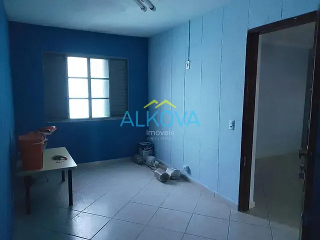 Casa com 300m² 3 quartos e 3 banheiros, à venda, no bairro Jardim Satélite em São José dos Campos