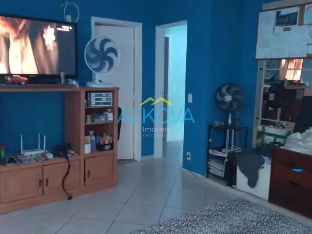 Casa com 300m² 3 quartos e 3 banheiros, à venda, no bairro Jardim Satélite em São José dos Campos
