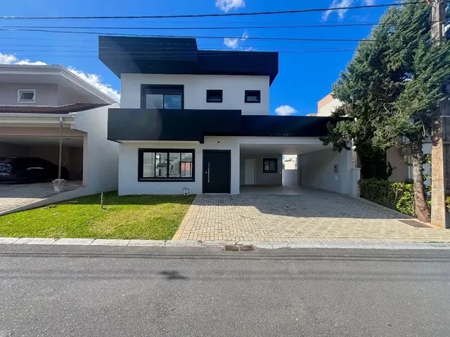 Casa com 252m² 3 quartos e 3 banheiros, à venda, no bairro Santa Felicidade em Curitiba