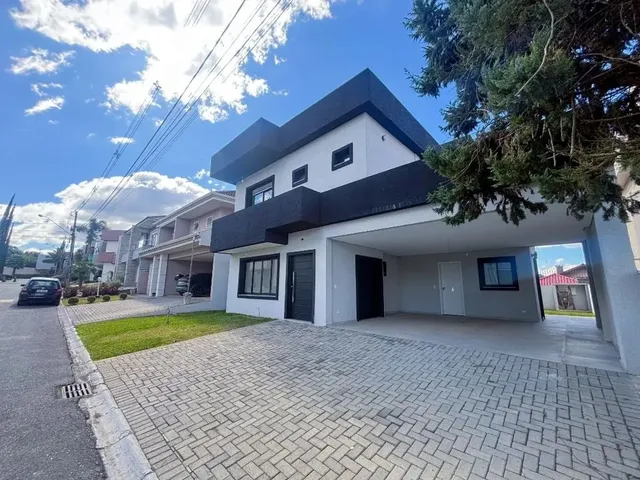 Casa com 252m² 3 quartos e 3 banheiros, à venda, no bairro Santa Felicidade em Curitiba