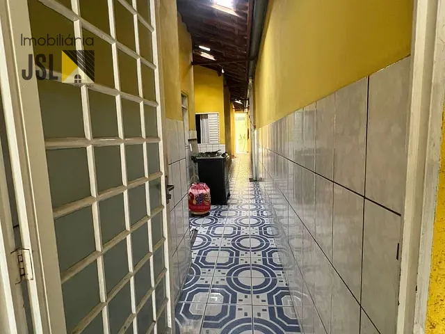 Casa com 163m² 3 quartos e 1 banheiro, à venda, no bairro Parque Residencial Alvorada em Caçapava