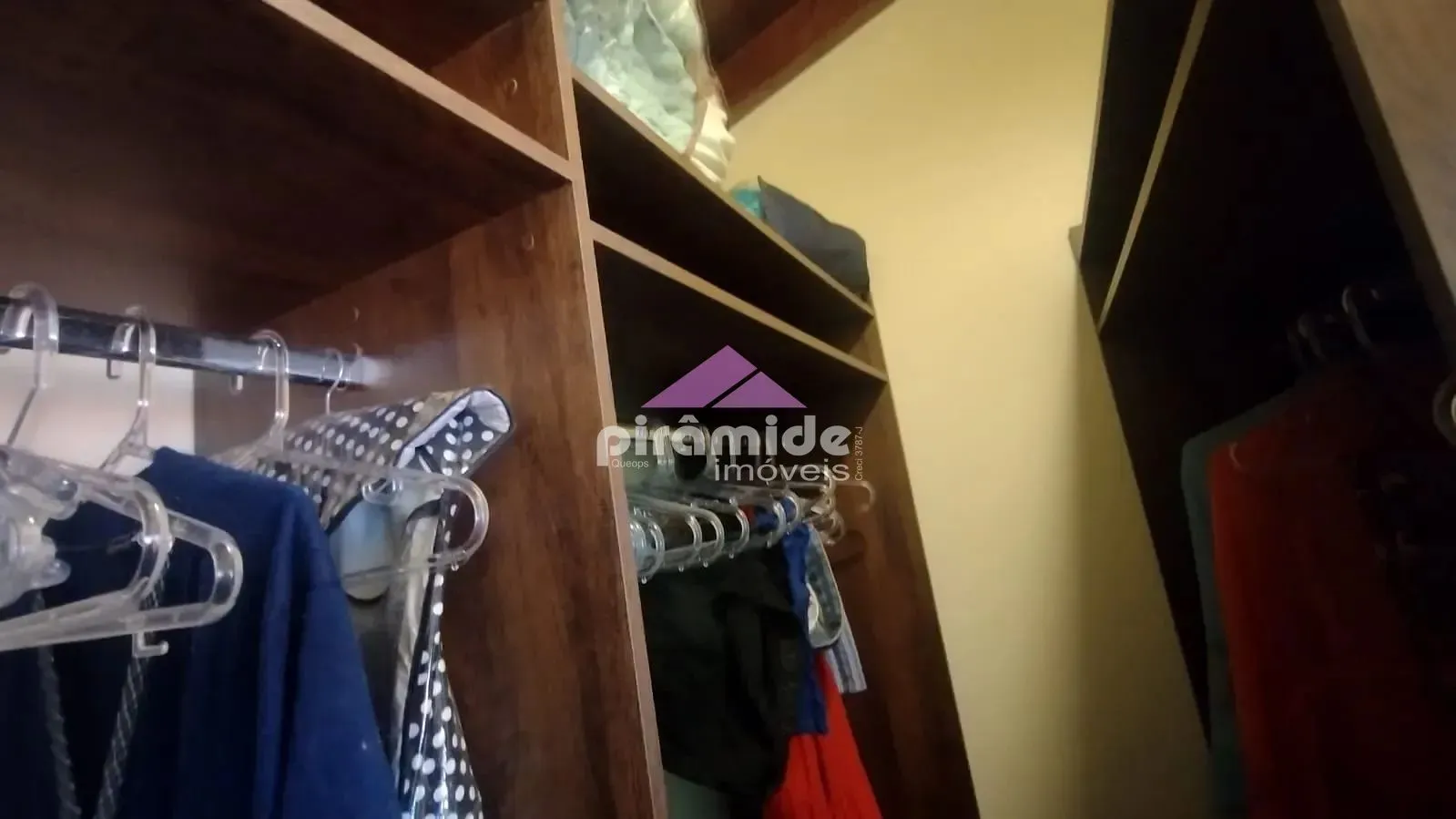 Casa, 4 quartos, 250 m² - Foto 17