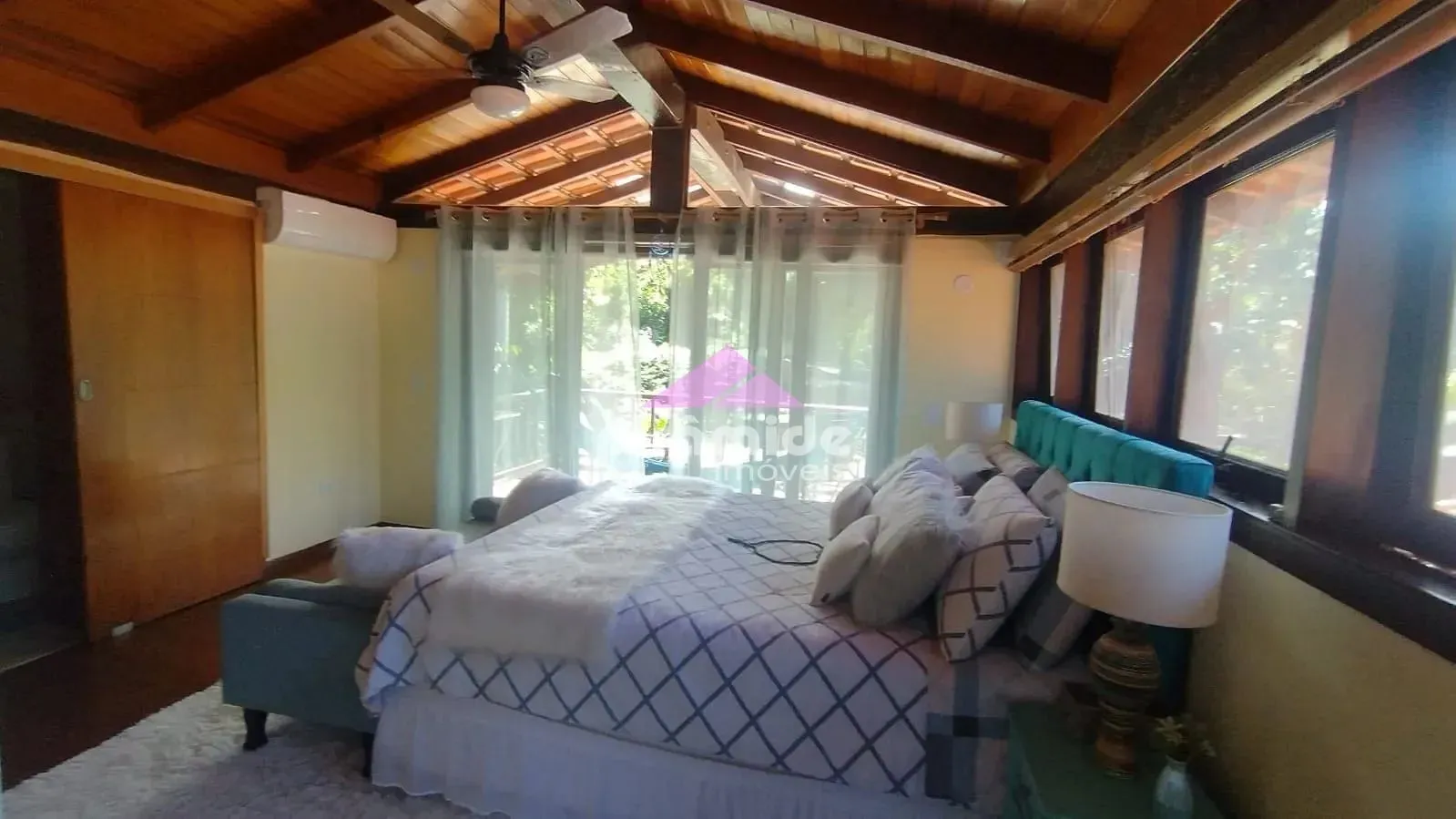 Casa, 4 quartos, 250 m² - Foto 15