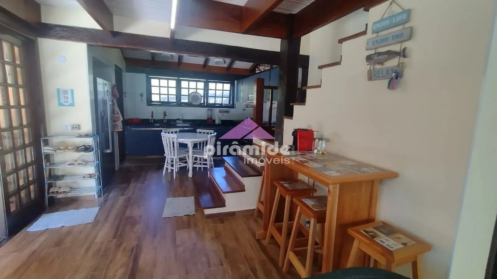Casa, 4 quartos, 250 m² - Foto 8