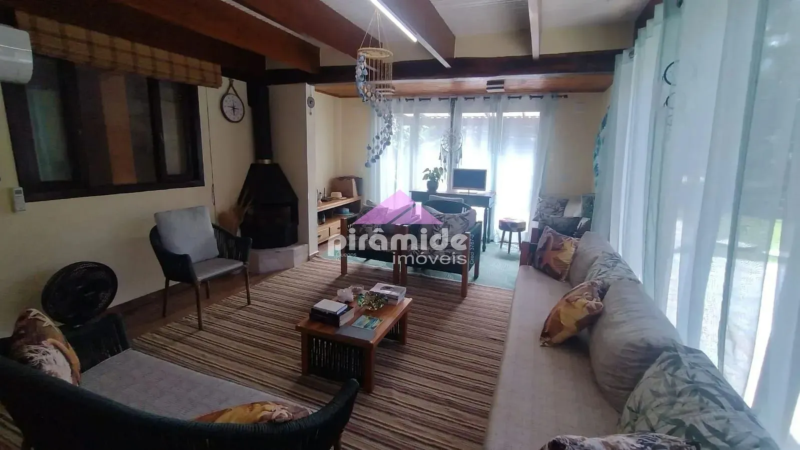 Casa, 4 quartos, 250 m² - Foto 4