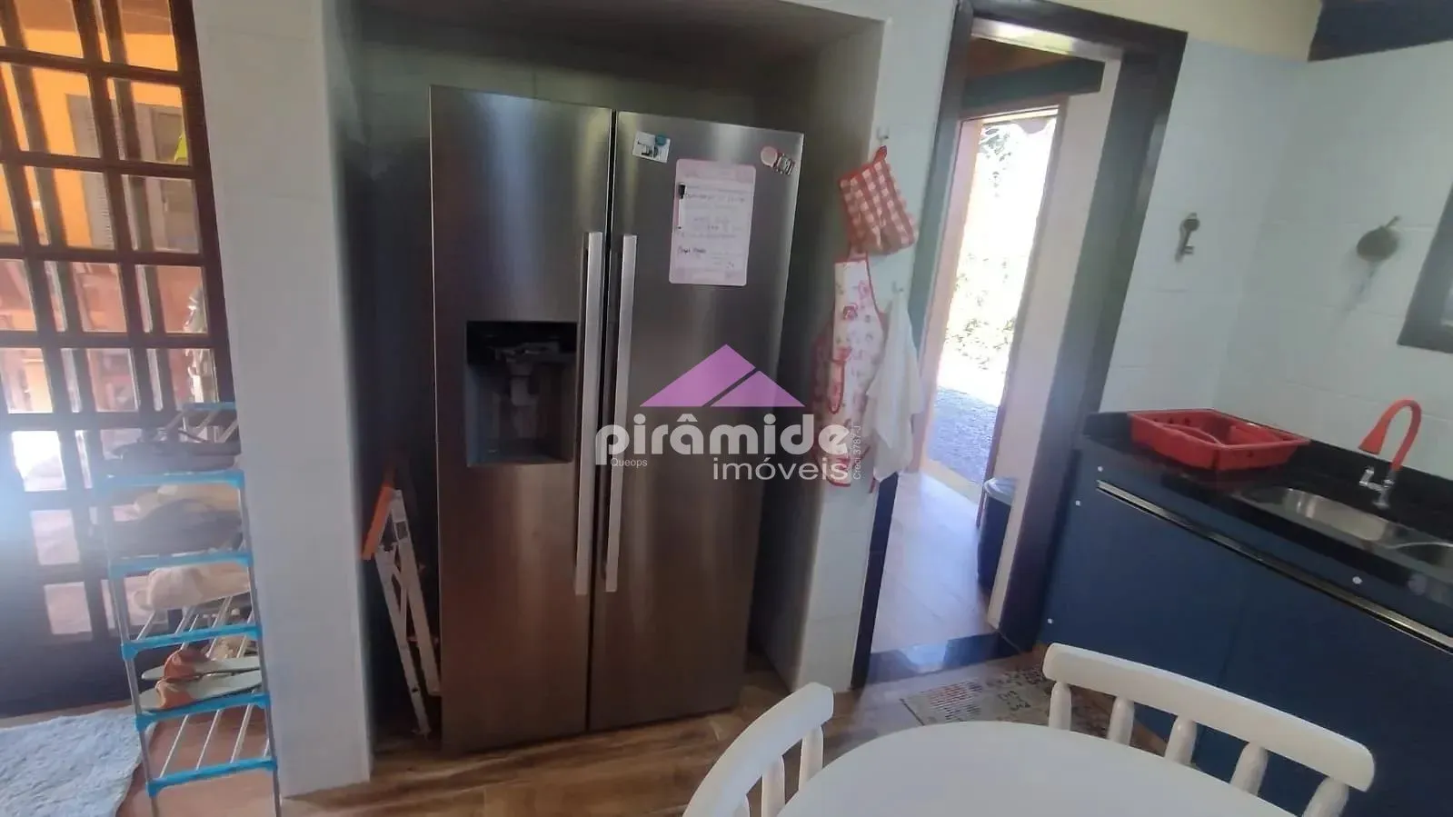 Casa, 4 quartos, 250 m² - Foto 3
