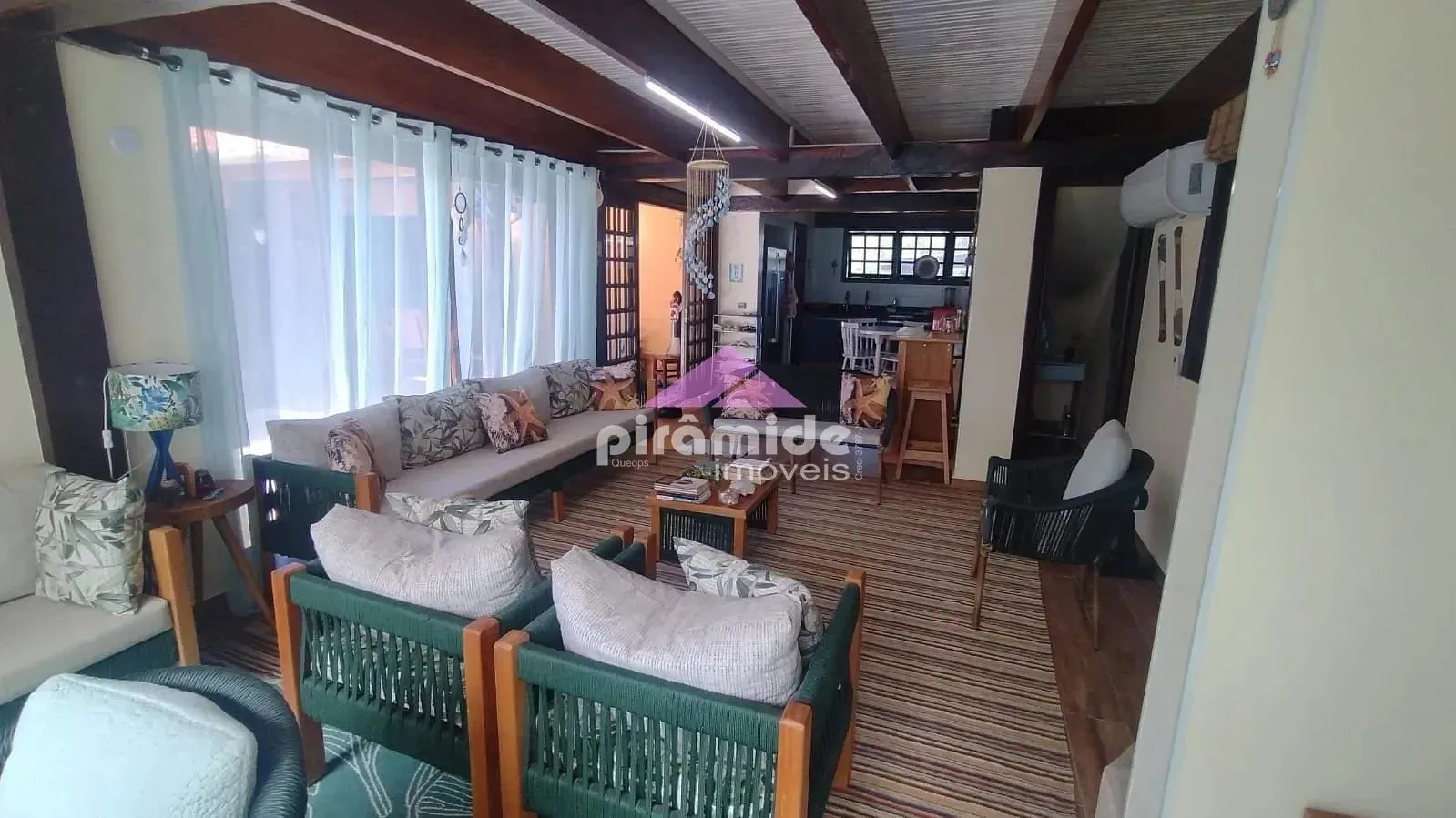 Casa, 4 quartos, 250 m² - Foto 2