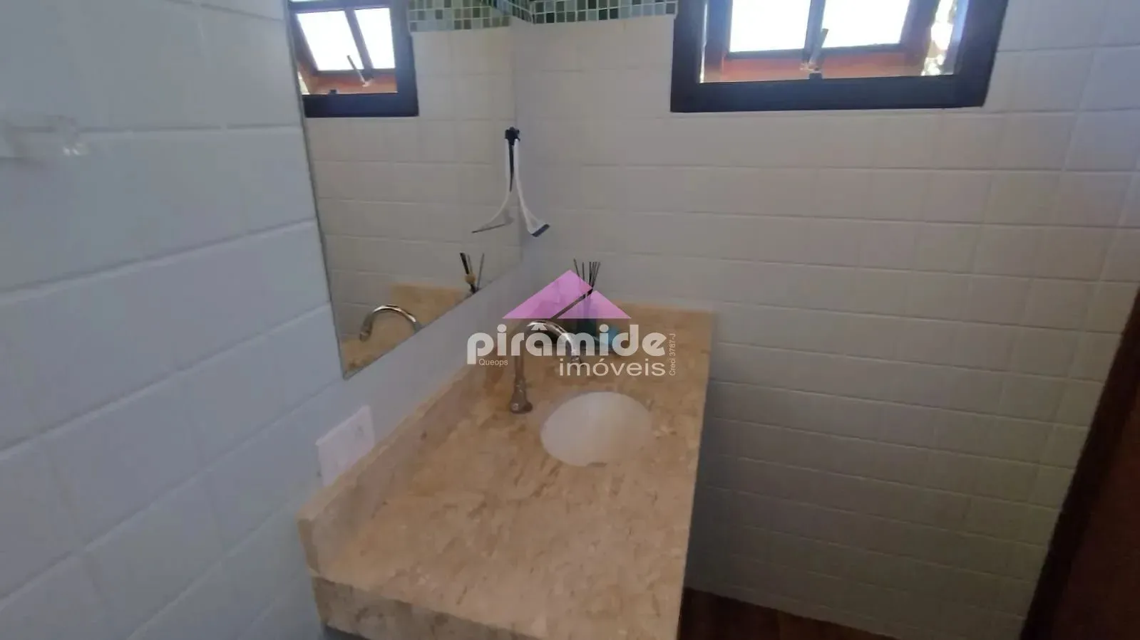 Casa, 4 quartos, 250 m² - Foto 24