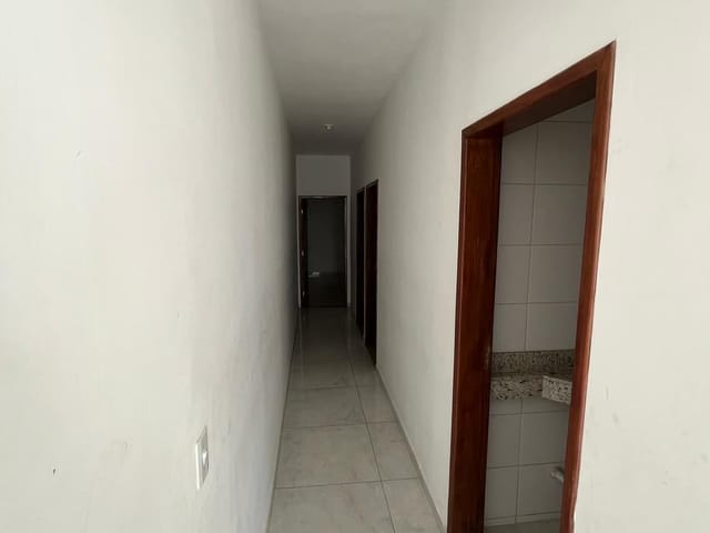 Casa com 175m² 3 quartos e 2 banheiros, à venda ou para alugar, no bairro Loteamento Santa Clara em Pindamonhangaba