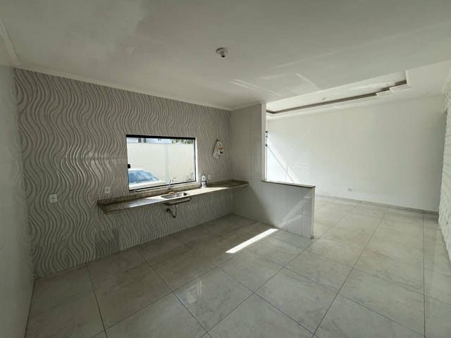 Casa com 175m² 3 quartos e 2 banheiros, à venda ou para alugar, no bairro Loteamento Santa Clara em Pindamonhangaba