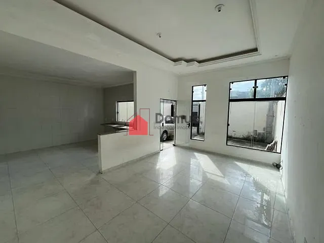 Casa com 175m² 3 quartos e 2 banheiros, à venda ou para alugar, no bairro Loteamento Santa Clara em Pindamonhangaba