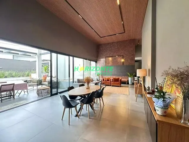 Casa 4 quartos e 5 banheiros, à venda, no bairro Urbanova em São José dos Campos
