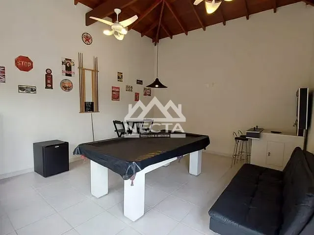 Casa com 360m² 3 quartos e 3 banheiros, à venda, no bairro Indaiá em Caraguatatuba