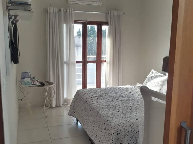Casa com 308m² 4 quartos e 3 banheiros, à venda, no bairro Chácara do Visconde em Taubaté