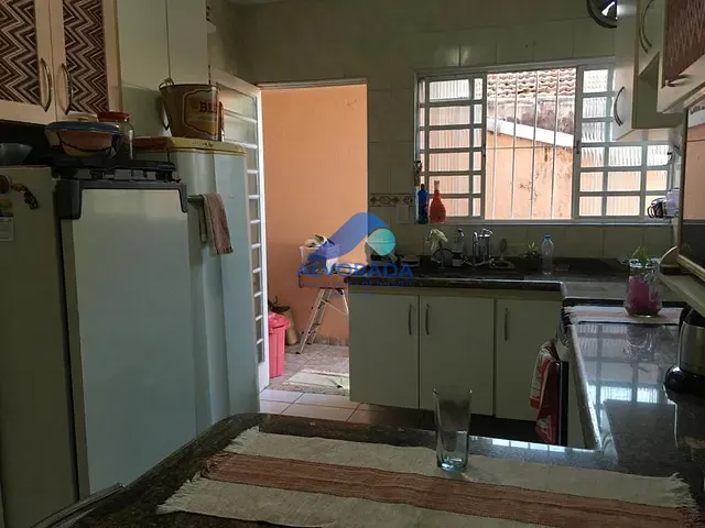 Casa com 162m² 3 quartos e 3 banheiros, à venda, no bairro Jardim Oriente em São José dos Campos