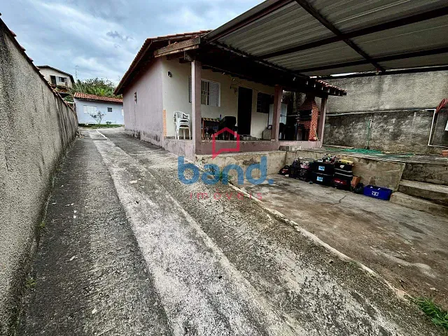 Casa 4 quartos e 2 banheiros, à venda, no bairro Jardim Bela Vista em Porto Feliz