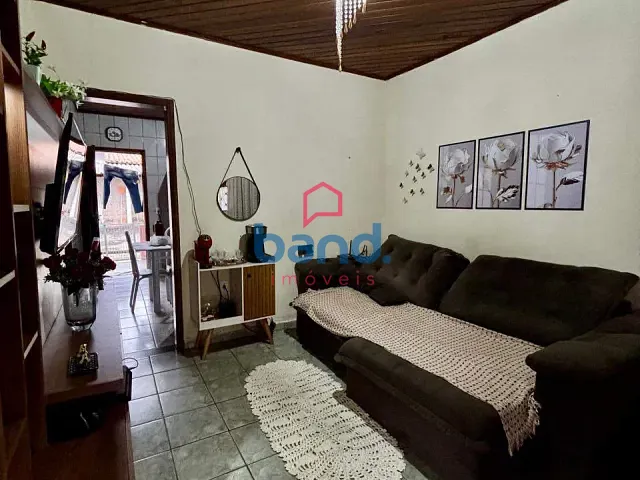 Casa 4 quartos e 2 banheiros, à venda, no bairro Jardim Bela Vista em Porto Feliz