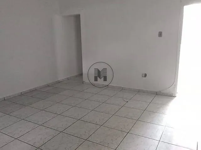 Casa 2 quartos e 1 banheiro, à venda, no bairro Chacaras Agricolas em Guaratinguetá