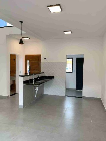 Casa 3 quartos e 1 banheiro, à venda, no bairro Residencial Maricá em Pindamonhangaba