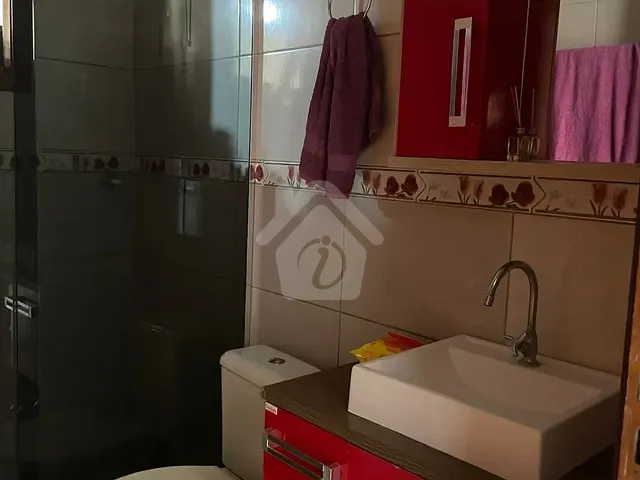 Casa 2 quartos e 1 banheiro, para alugar, no bairro Canabarro em Teutônia