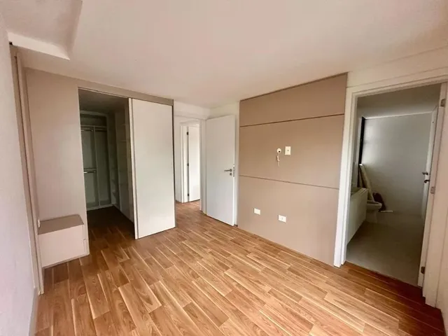 Casa com 220m² 3 quartos e 3 banheiros, à venda, no bairro Santa Felicidade em Curitiba