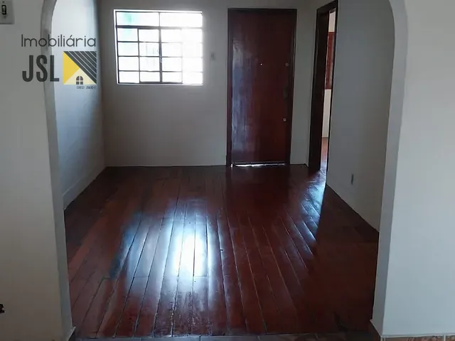 Casa com 252m² 3 quartos e 1 banheiro, à venda, no bairro Centro em Caçapava
